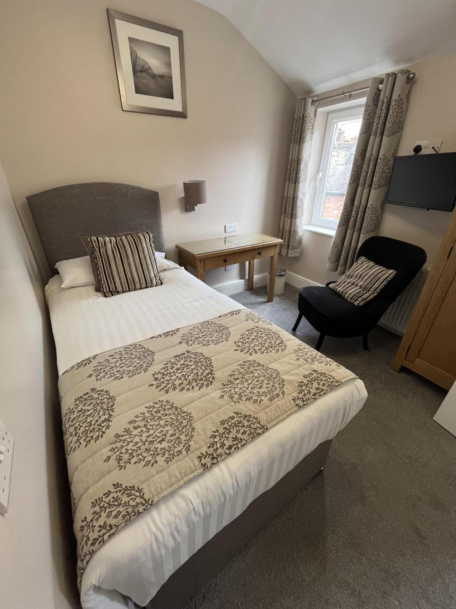 Hotel Geminian à Harrogate Chambre photo